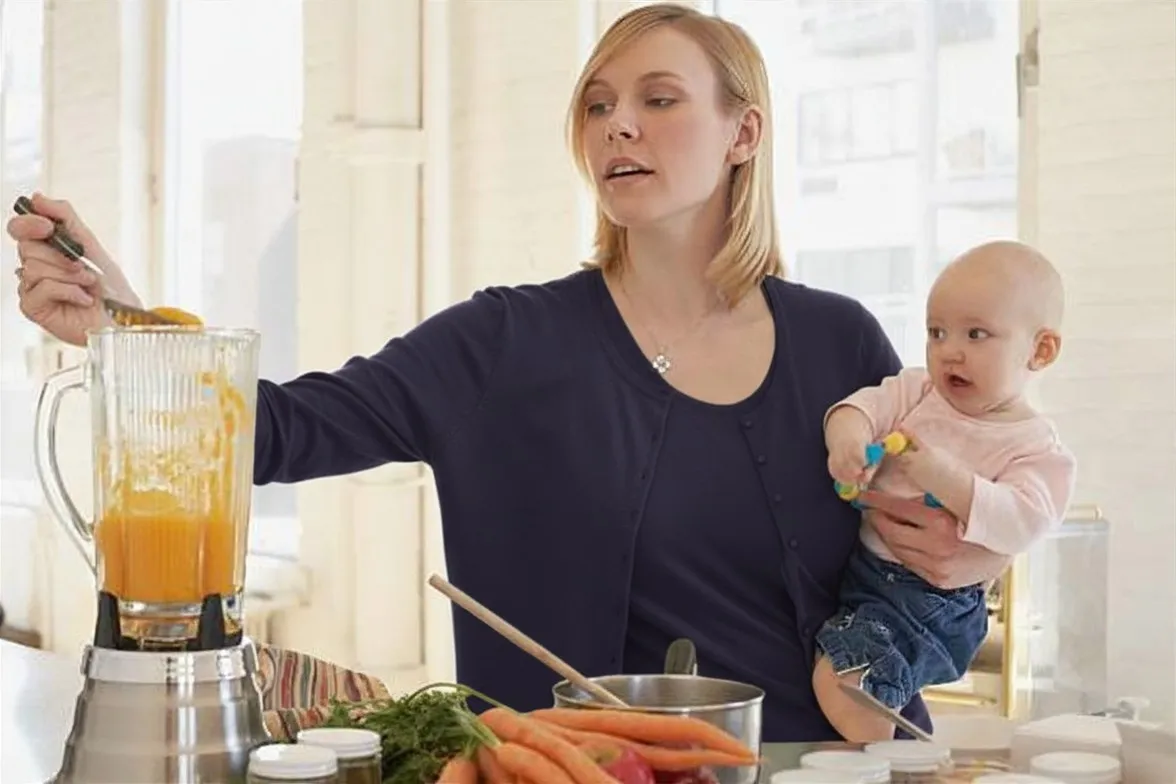 Hire a trusted local baby food maker