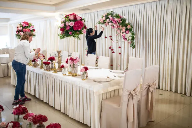 Hire event decorator nearby